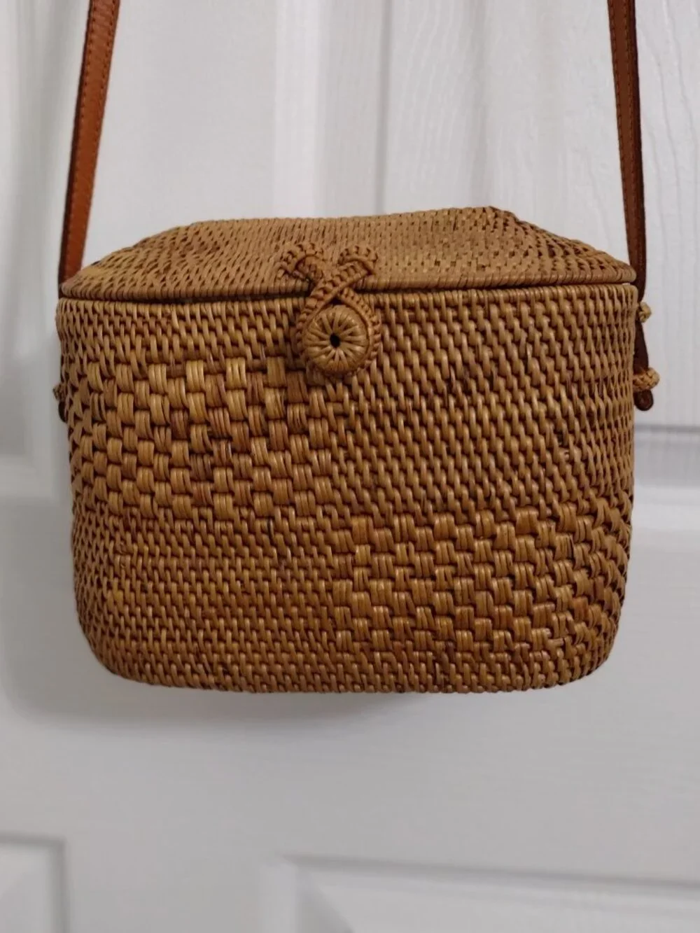 Street Level Woven Rattan Crossbody Bag Boho Natural Straw Leather Strap - Picture 8 of 12